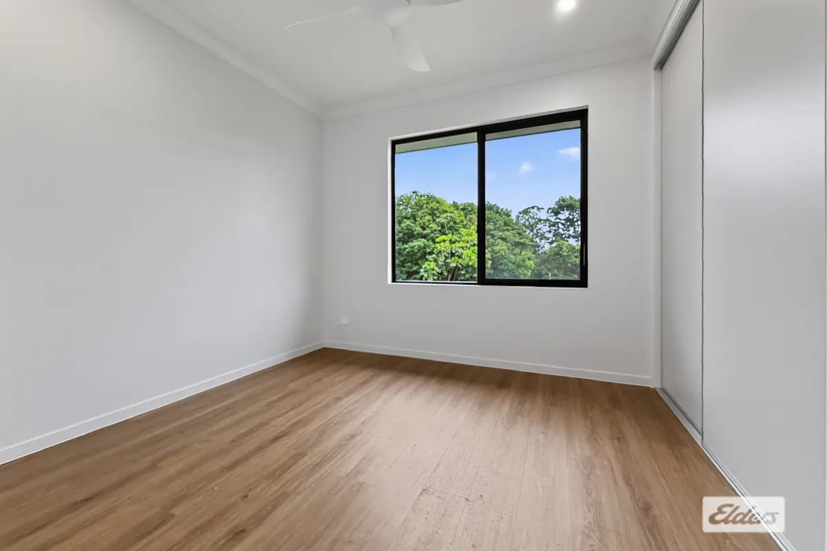 12 Redberry Close — photo 8 of 16