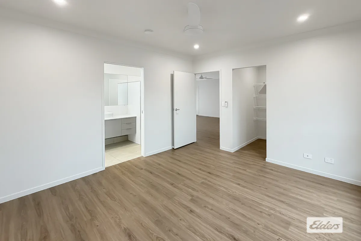 12 Redberry Close — photo 5 of 16