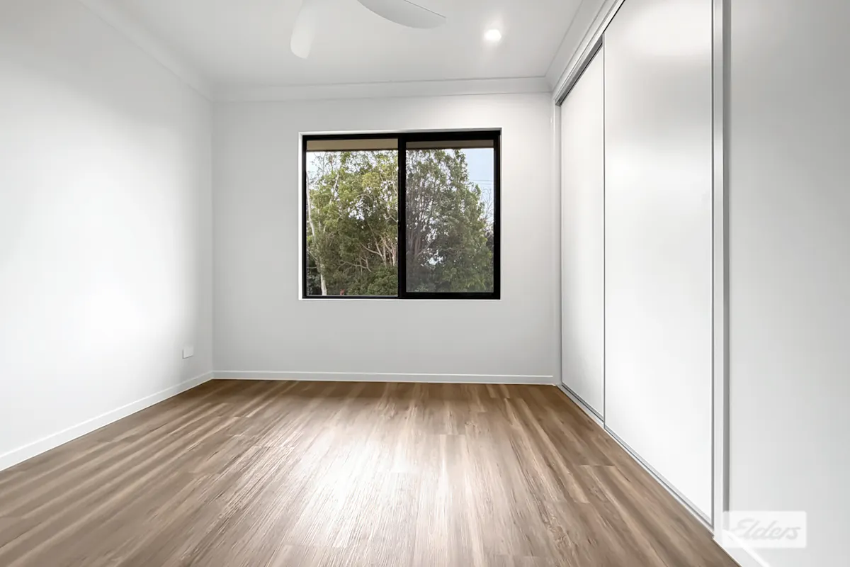 14 Redberry Close — photo 9 of 16