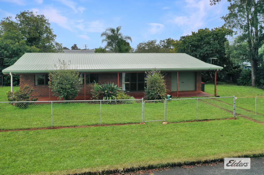 18 Lynch Street, Malanda, QLD, 4885 - Image 1