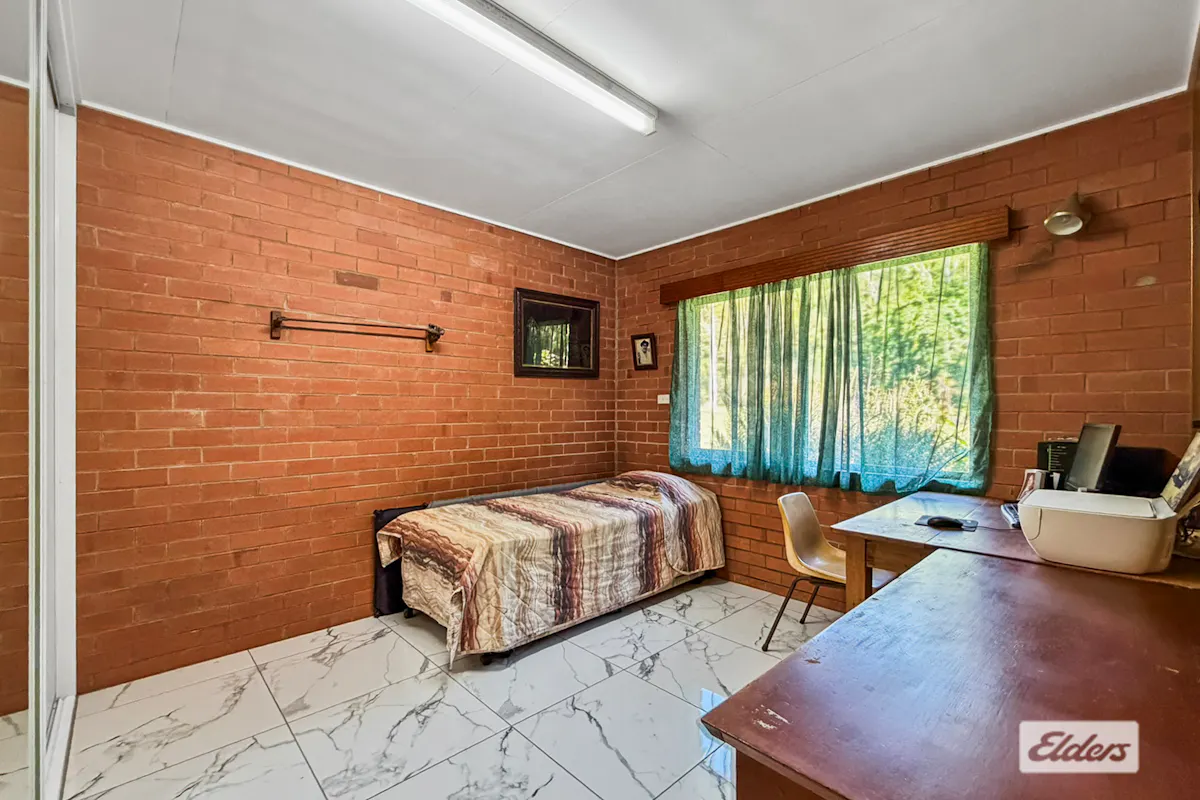 5252 Gillies Range Road — photo 16 of 30