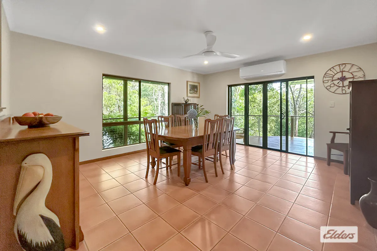 12-13 Wavell Drive — photo 8 of 30