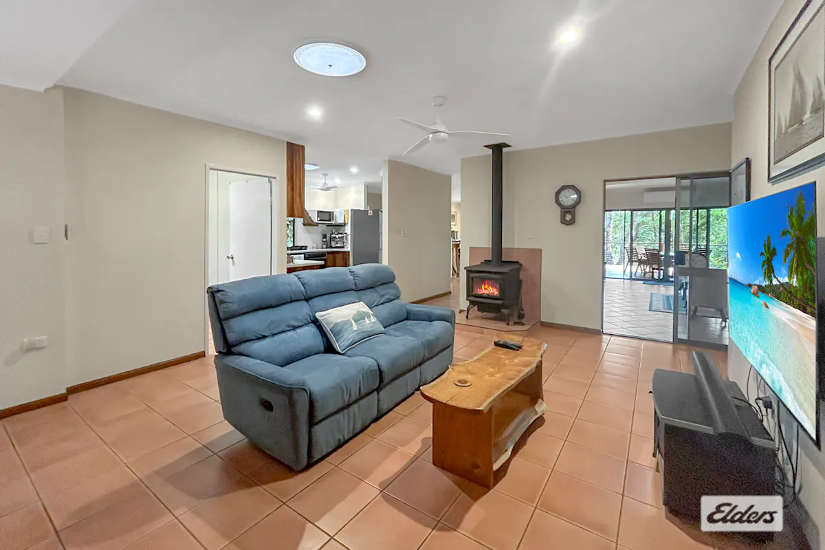 12-13 Wavell Drive — photo 9 of 30