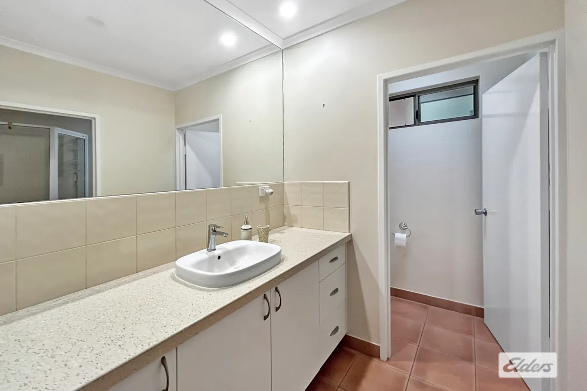 12-13 Wavell Drive — photo 24 of 30
