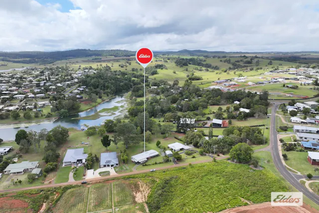 17 Harper Avenue — photo from Elders Real Estate Tablelands