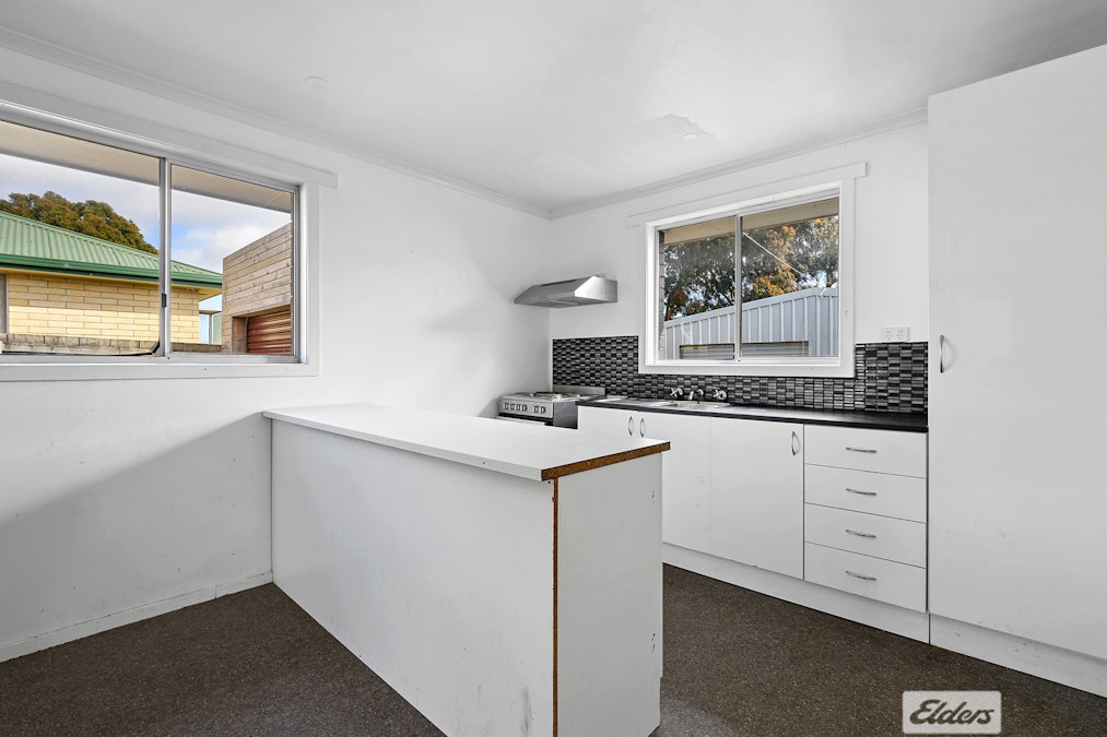 18 Stammers Place, Shorewell Park, TAS, 7320 - Image 2