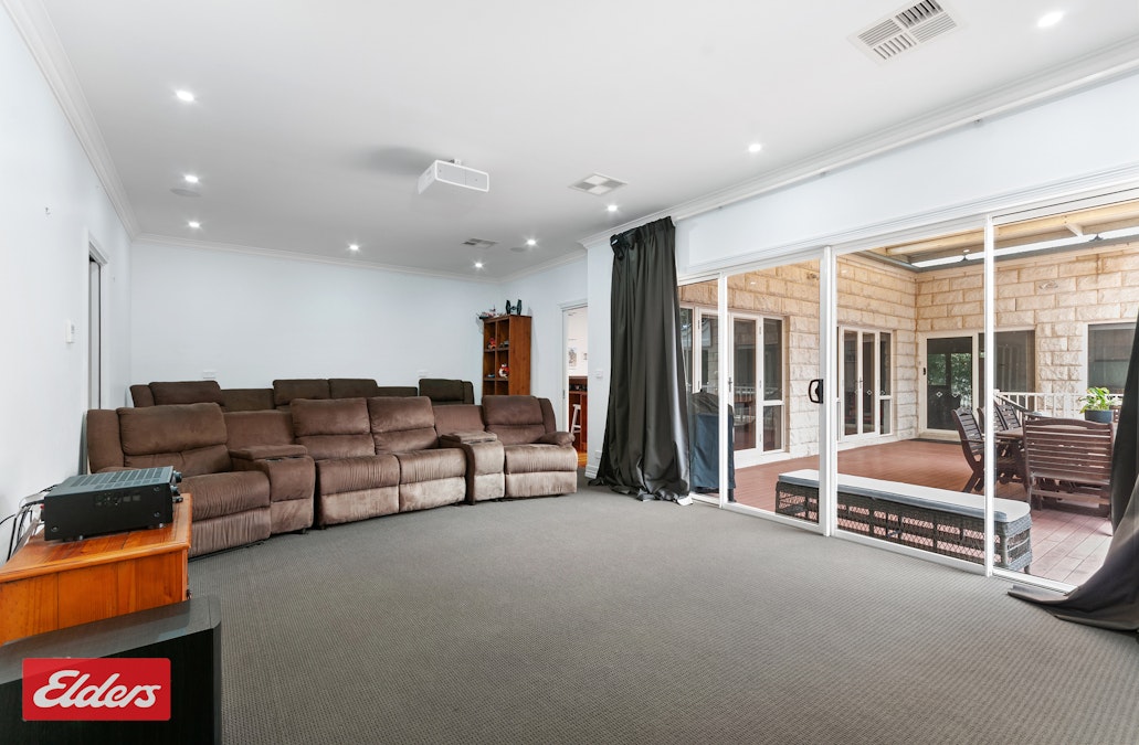30 Tranquil Court, Lakes Entrance, VIC, 3909 - Image 16