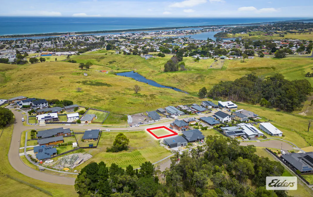 18 Riviera Court, Lakes Entrance, VIC, 3909 - Image 2
