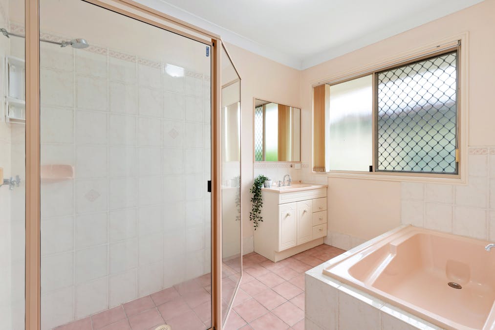 81 Kaiser Drive, Windaroo, QLD, 4207 - Image 12