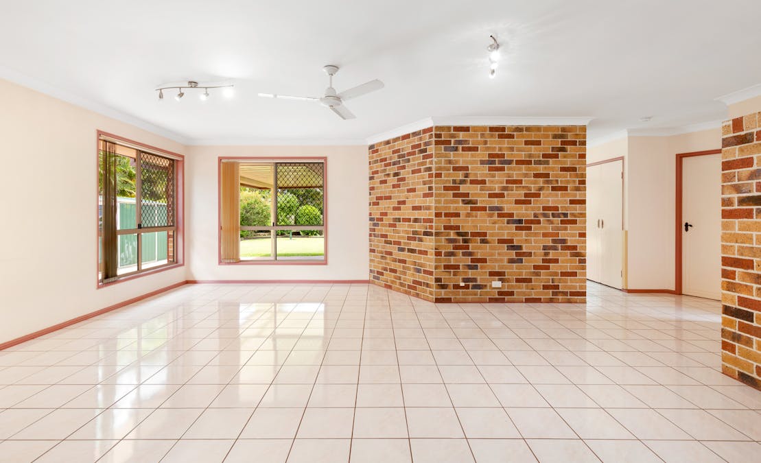 81 Kaiser Drive, Windaroo, QLD, 4207 - Image 2