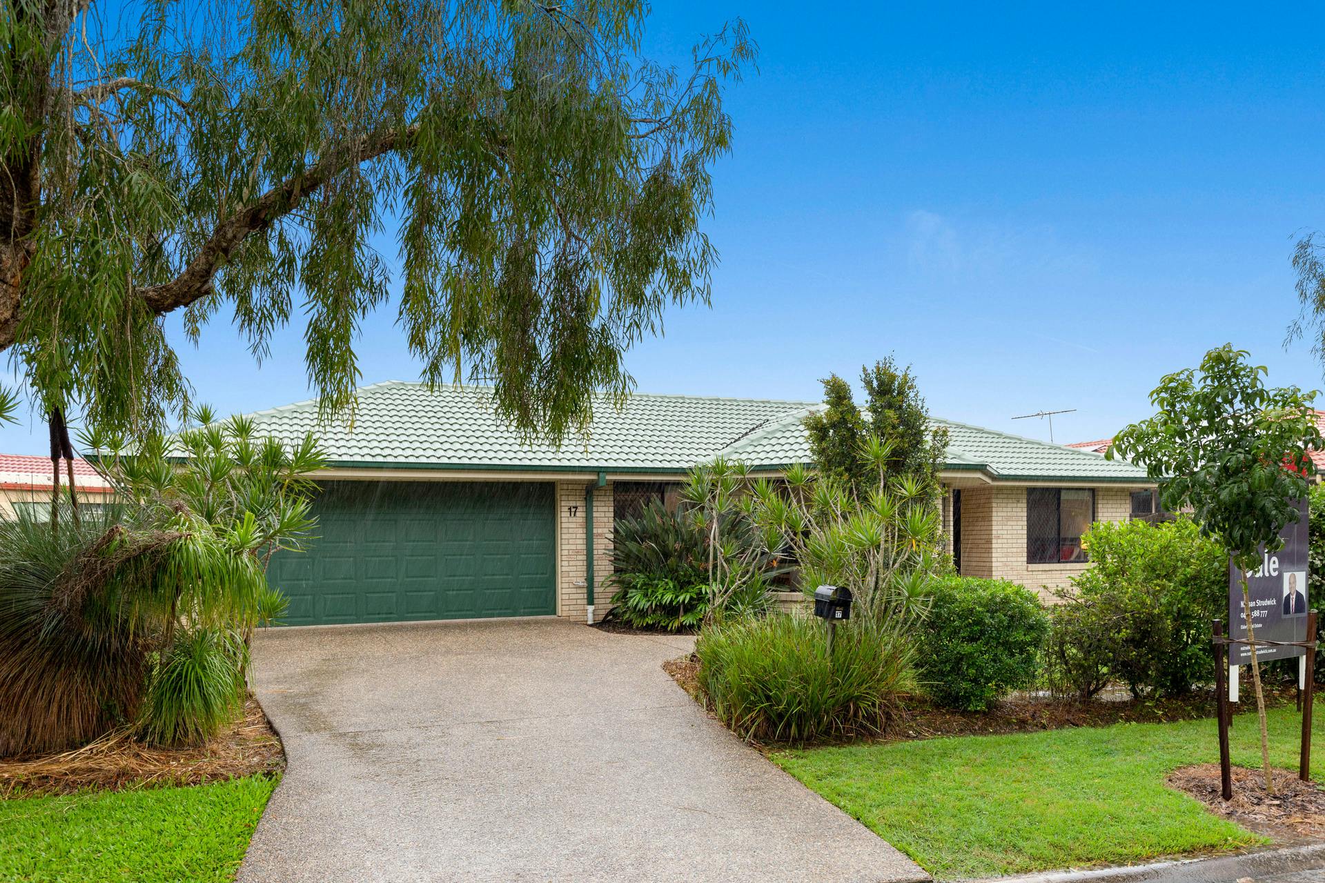 17 Lake Breeze Drive, Loganholme, QLD, 4129 Sold Elders Real Estate