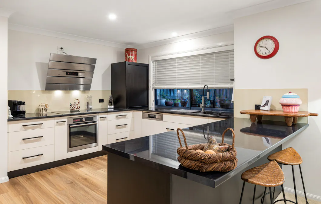 9  Lake Breeze Drive, Windaroo, QLD, 4207 - Image 7