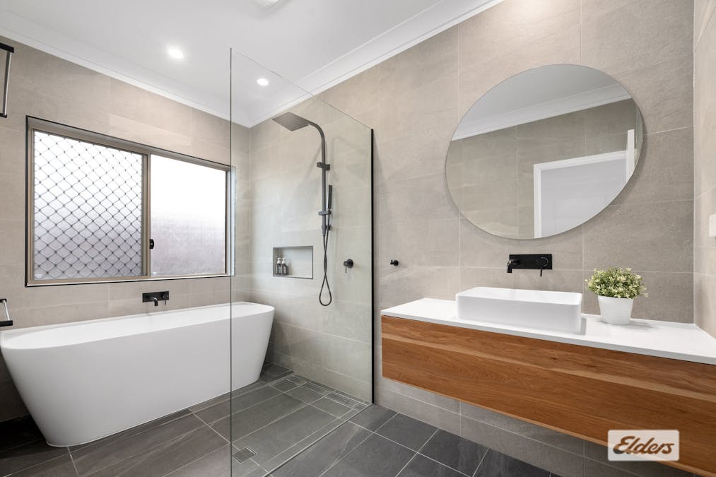 41 Dennis Vale Drive, Daisy Hill, QLD, 4127 - Image 12