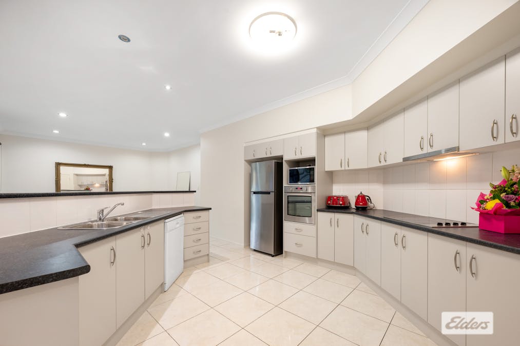 41 Dennis Vale Drive, Daisy Hill, QLD, 4127 - Image 6