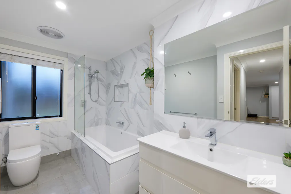 16 Oxley Circuit, Daisy Hill, QLD, 4127 - Image 14