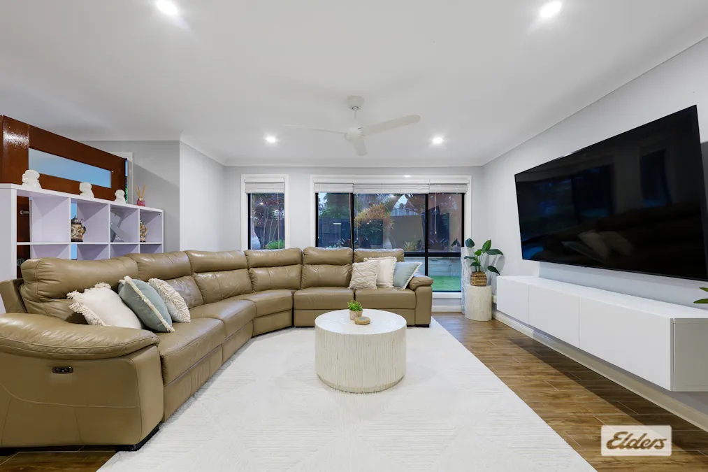 16 Oxley Circuit, Daisy Hill, QLD, 4127 - Image 9