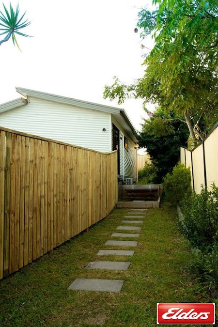 26 Narcamus Crescent, Shailer Park, QLD, 4128 - Image 18