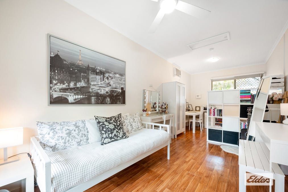 4 Trevallyan Drive, Daisy Hill, QLD, 4127 - Image 13