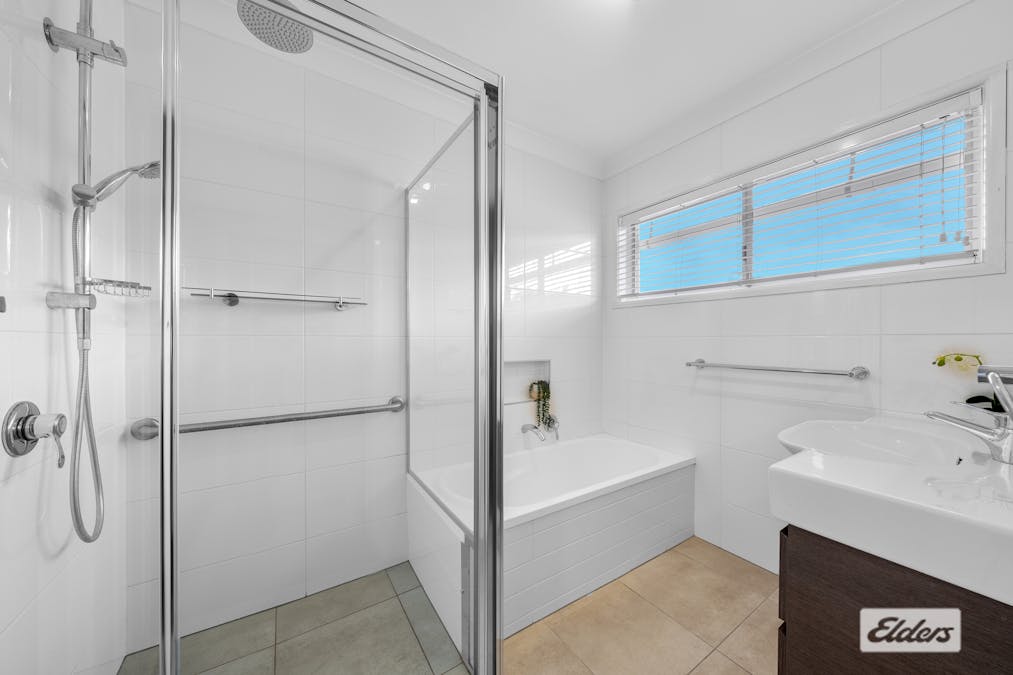 49 Belinda Crescent, Springwood, QLD, 4127 - Image 12