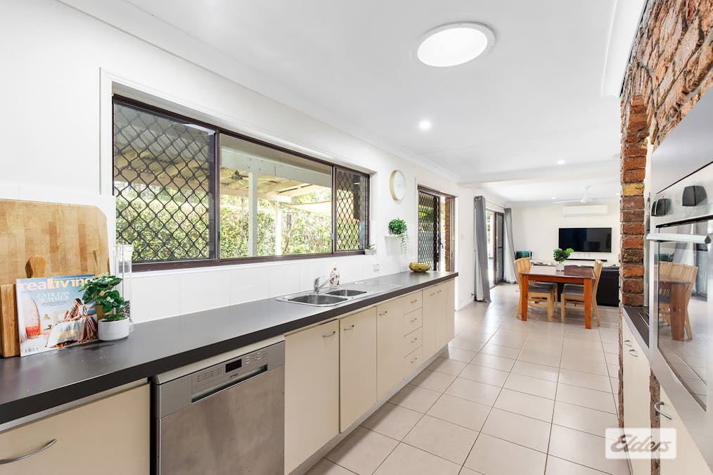 5 Viscount Place, Loganholme, QLD, 4129 - Image 12