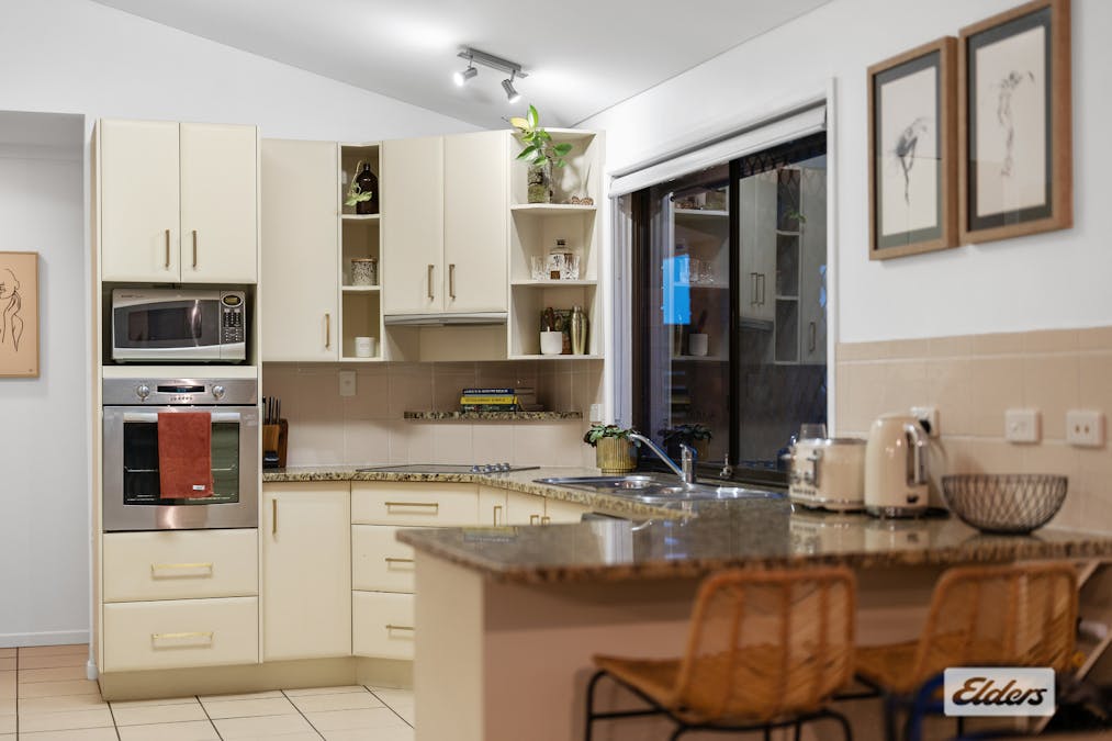 5 Young Court, Springwood, QLD, 4127 - Image 29