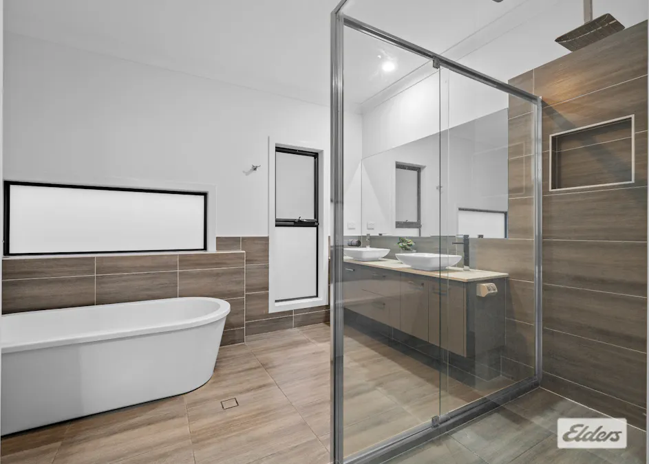 54a Norton Drive, Shailer Park, QLD, 4128 - Image 11
