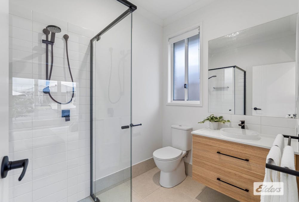 16 Freycinet Street, Redland Bay, QLD, 4165 - Image 22