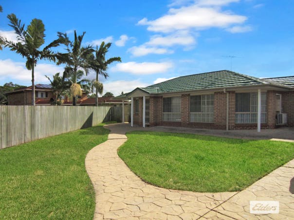 5 Lanjak Place, Tanah Merah, QLD, 4128 - Image 1