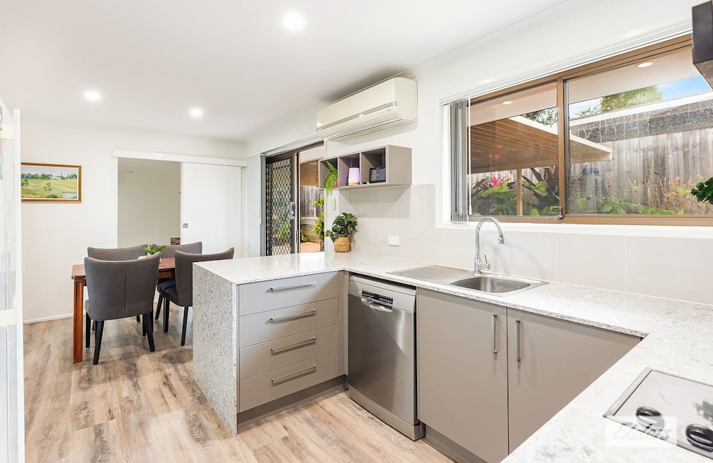 4 Ikara Drive, Springwood, QLD, 4127 - Image 3