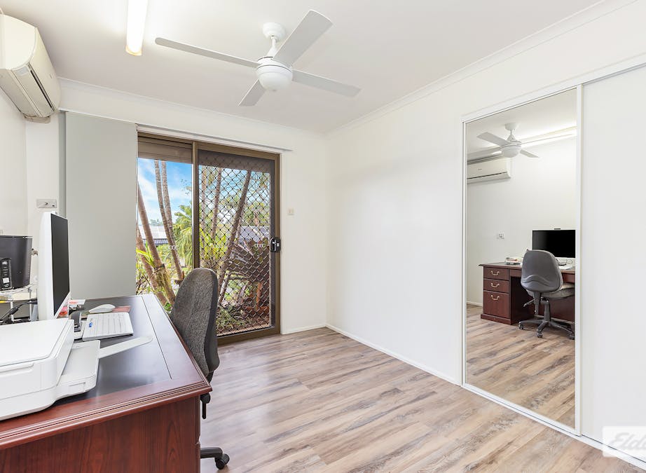 4 Ikara Drive, Springwood, QLD, 4127 - Image 13