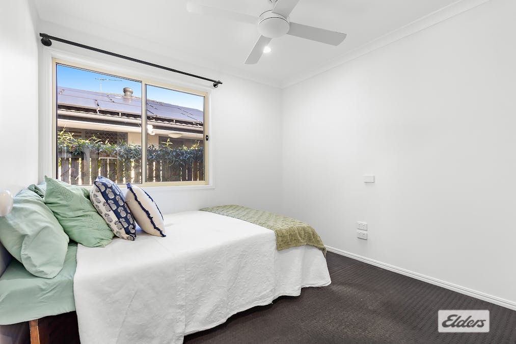27 Fairway Drive, Meadowbrook, QLD, 4131 - Image 8