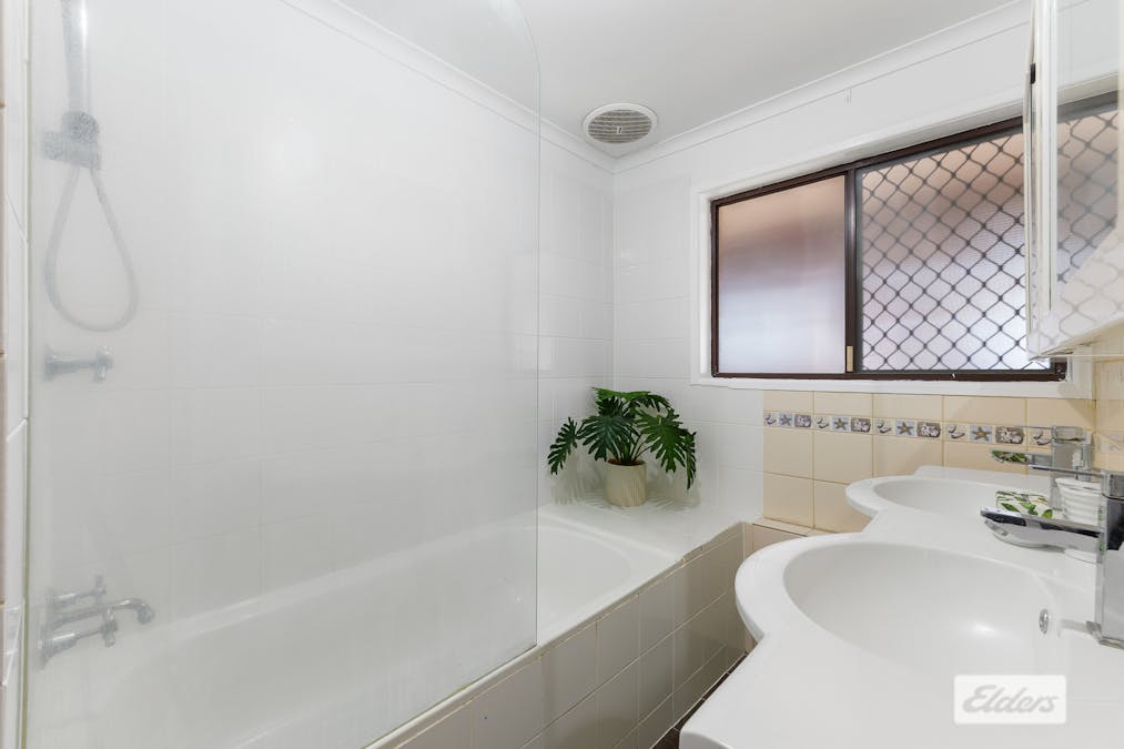 37 Ceduna Street, Loganholme, QLD, 4129 - Image 15