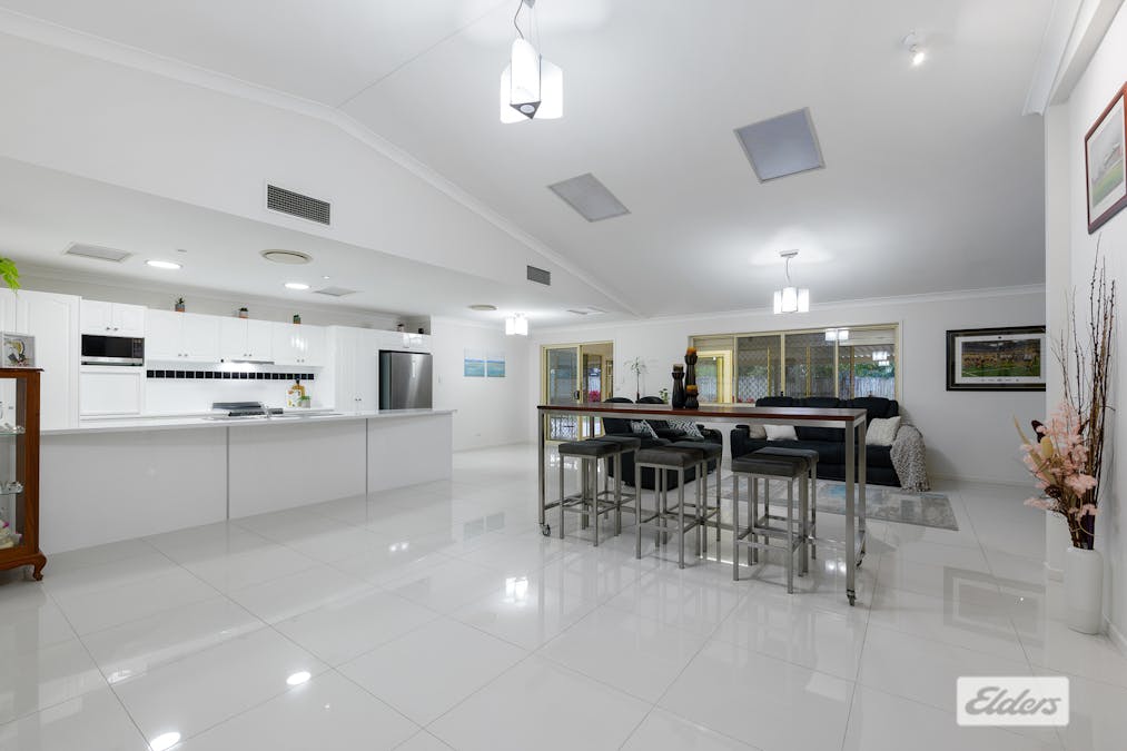 13 Crystal Place, Cornubia, QLD, 4130 - Image 9