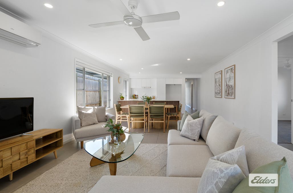 29 Chambers Ridge Boulevard, Park Ridge, QLD, 4125 - Image 3