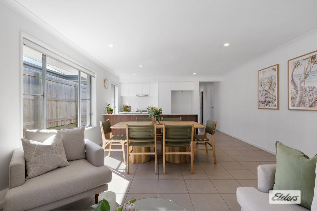 29 Chambers Ridge Boulevard, Park Ridge, QLD, 4125 - Image 5