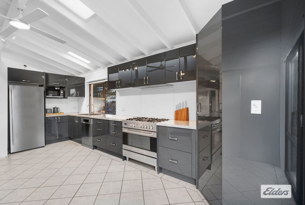 22 Borambil Road, Shailer Park, QLD, 4128 - Image 9