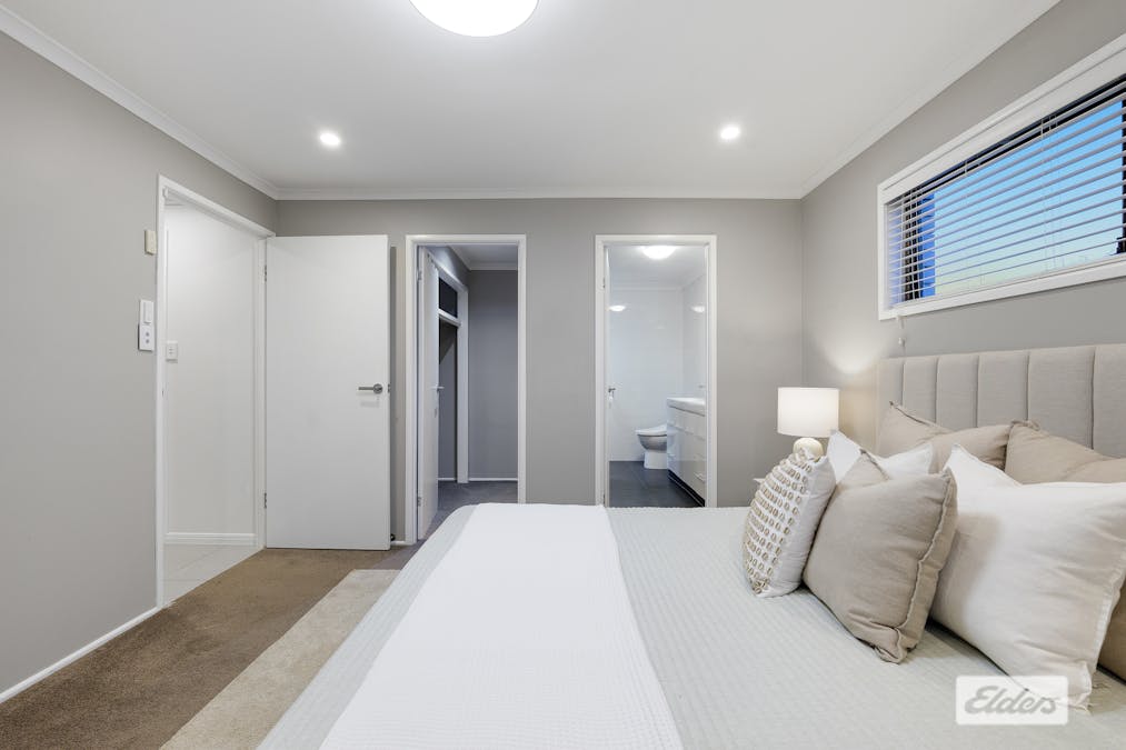 11 Hibbertia Court, Springwood, QLD, 4127 - Image 16