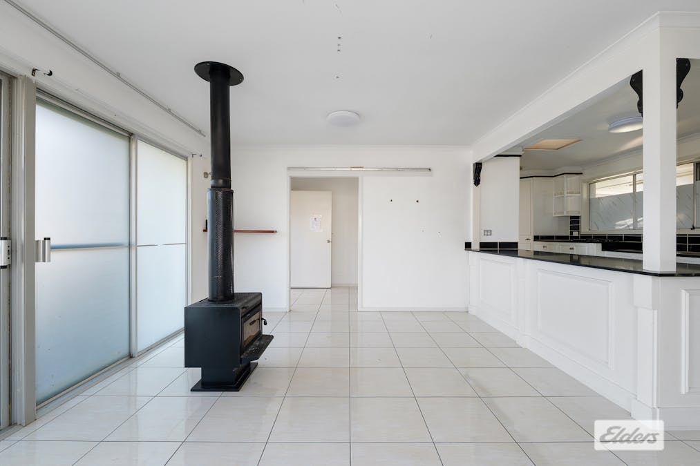 5 Oleander Street, Daisy Hill, QLD, 4127 - Image 4