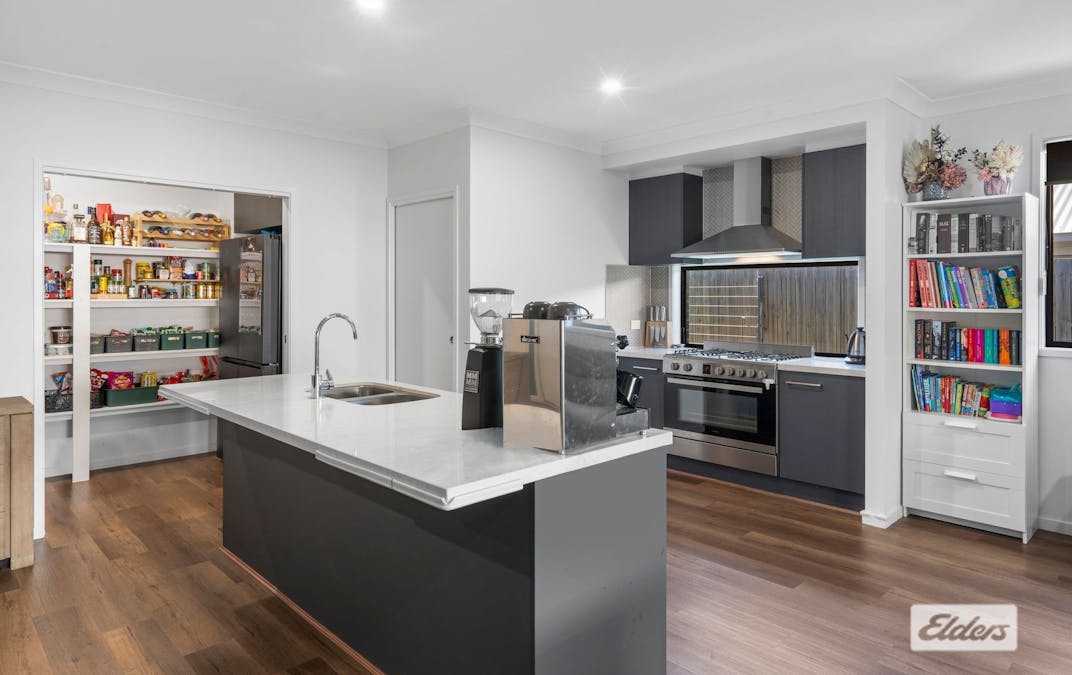 37 Lochridge Street, Thornlands, QLD, 4164 - Image 3