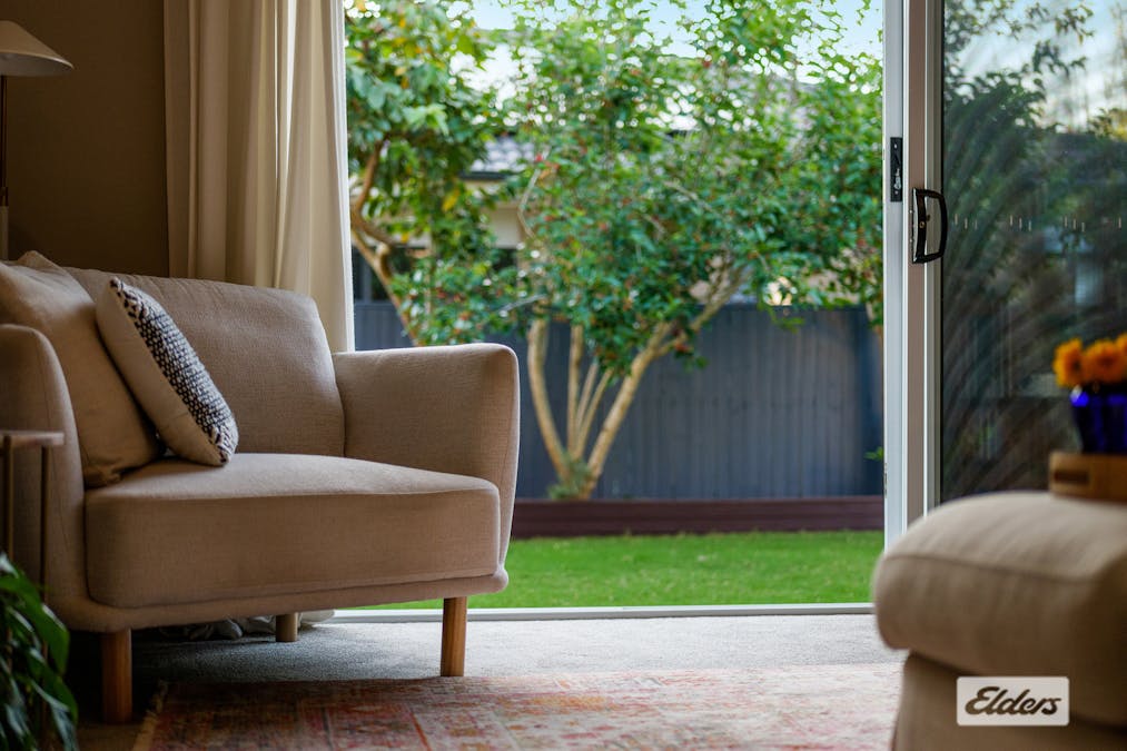 5 Murphy Drive, Loganholme, QLD, 4129 - Image 2