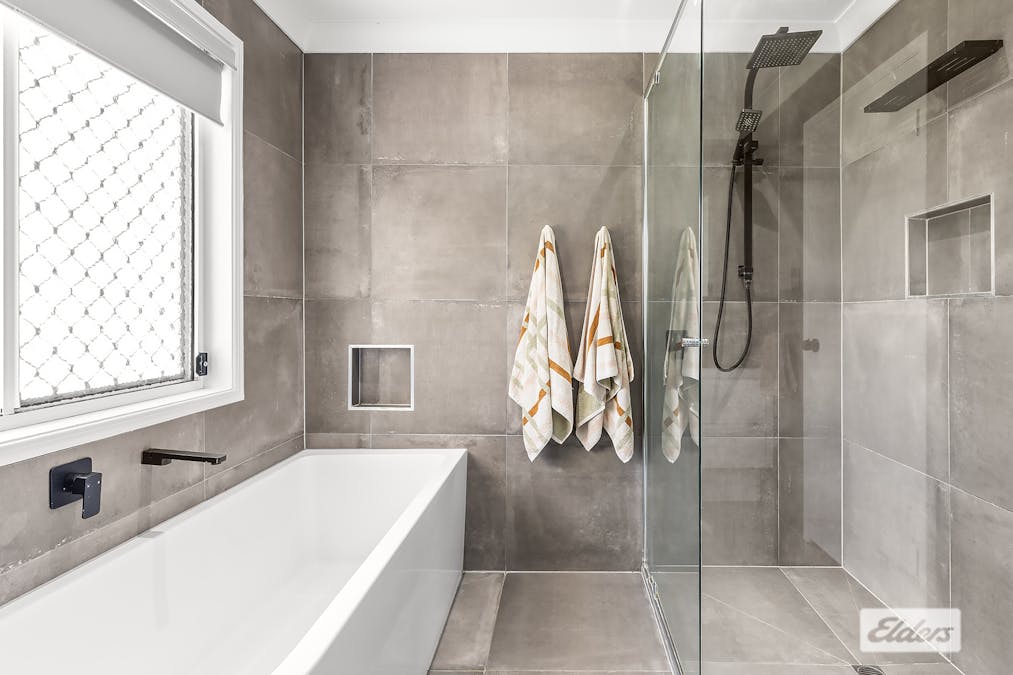 31 Batehaven Street, Loganholme, QLD, 4129 - Image 11