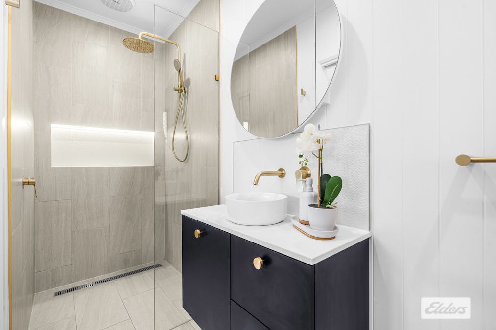 52 Patterson Street, Wynnum West, QLD, 4178 - Image 5