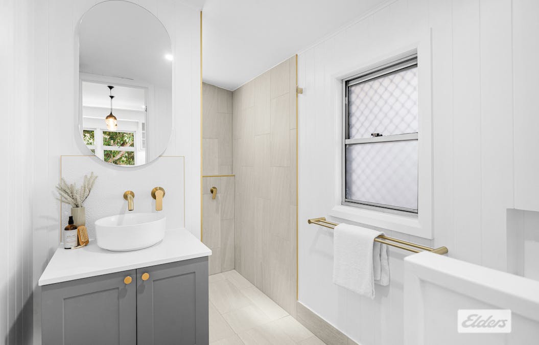 52 Patterson Street, Wynnum West, QLD, 4178 - Image 7