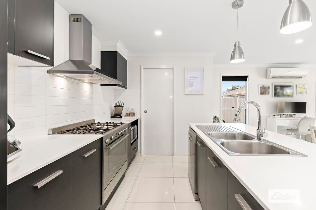 41 Constellation Drive, Loganholme, QLD, 4129 - Image 4