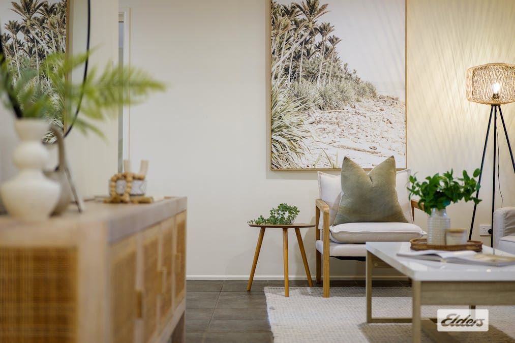 17 Winona Street, Shailer Park, QLD, 4128 - Image 5