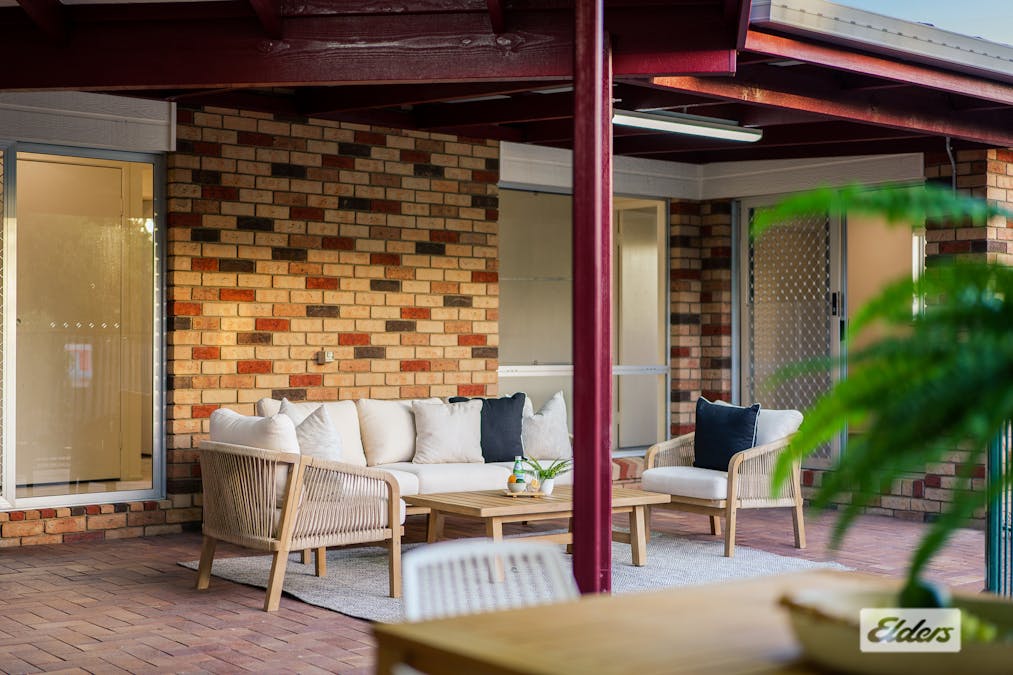 17 Winona Street, Shailer Park, QLD, 4128 - Image 19