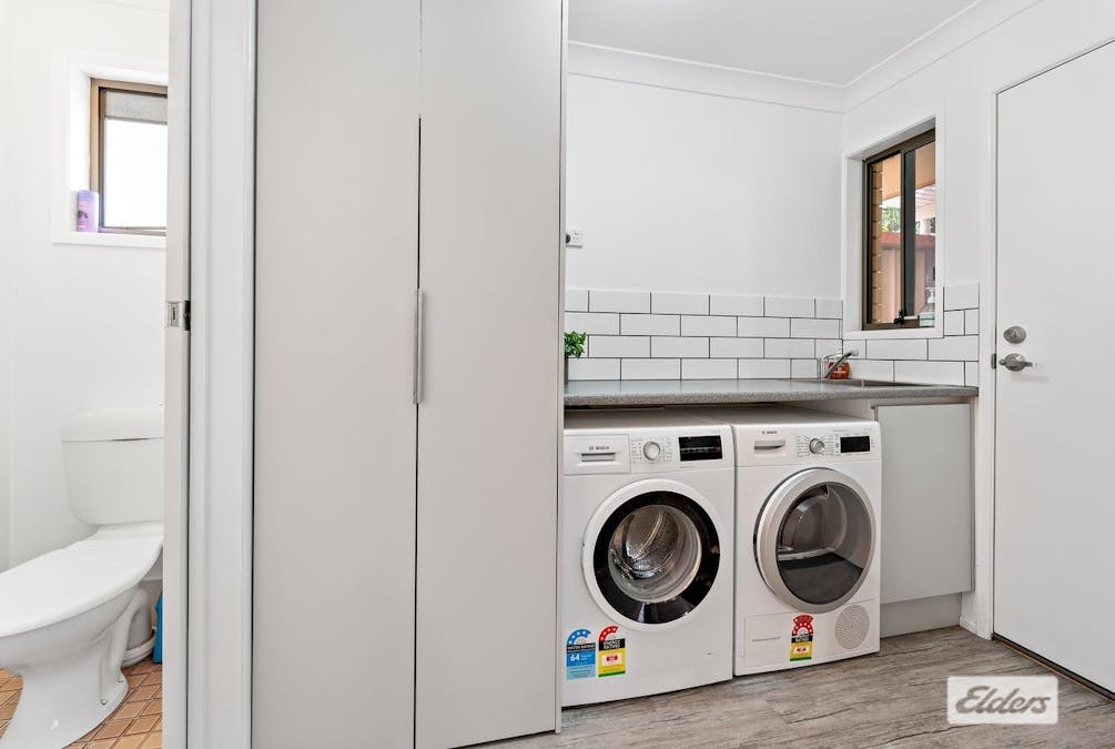 4 Columbia Court, Springwood, QLD, 4127 - Image 7