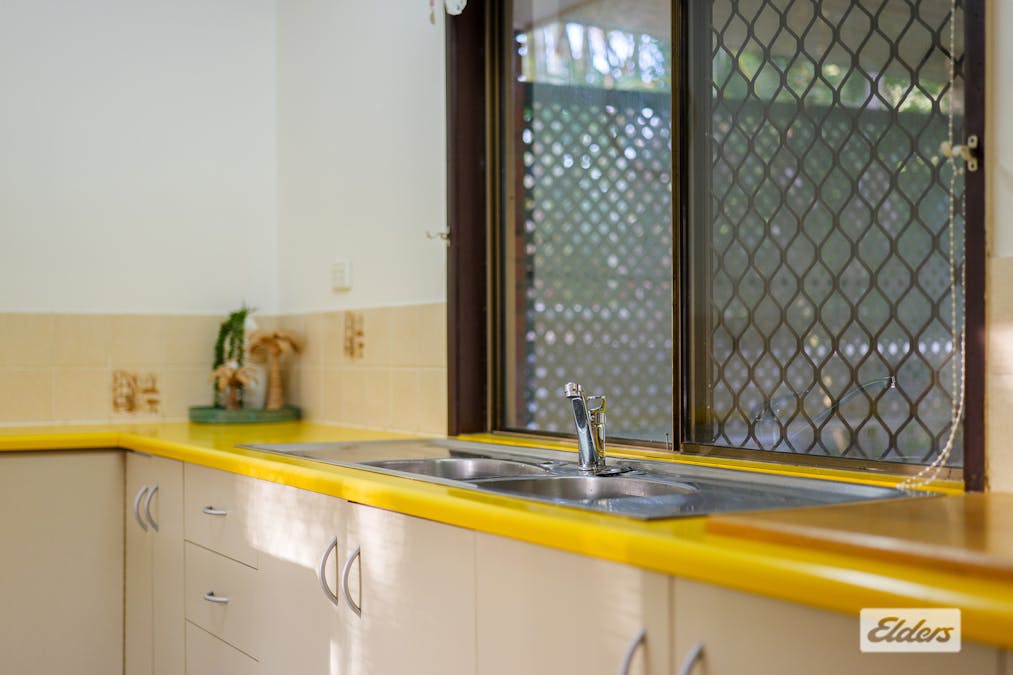 28 Begonia Street, Daisy Hill, QLD, 4127 - Image 6