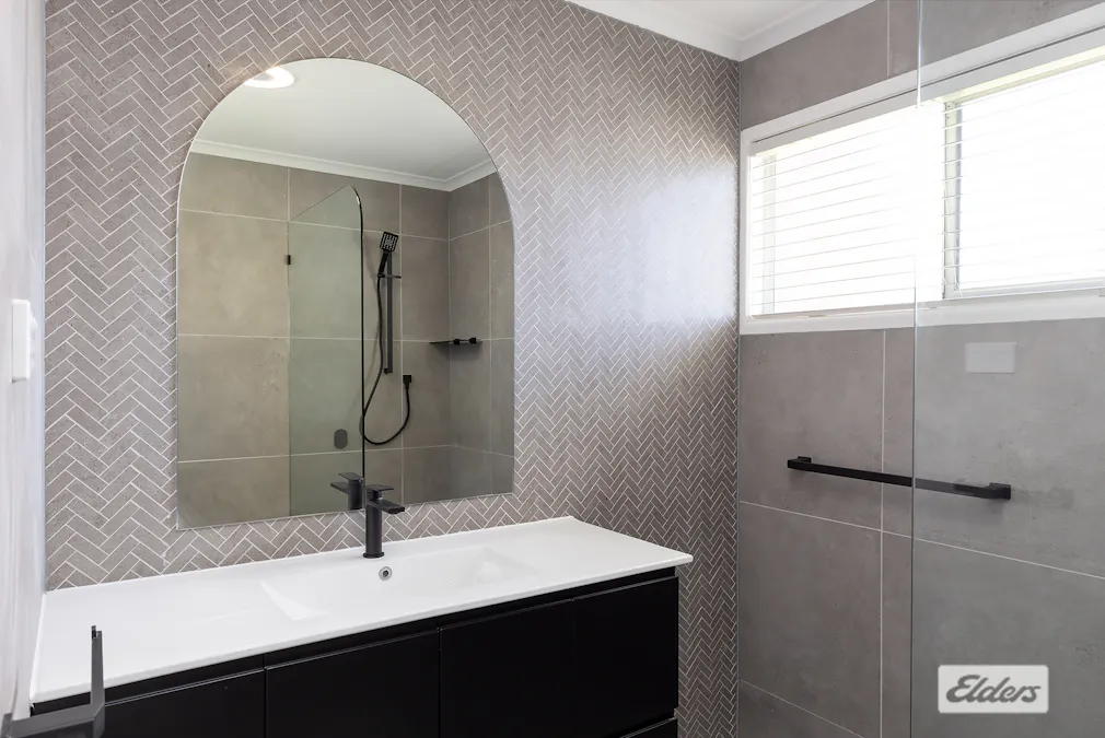 3 Inverell Court, Loganholme, QLD, 4129 - Image 9