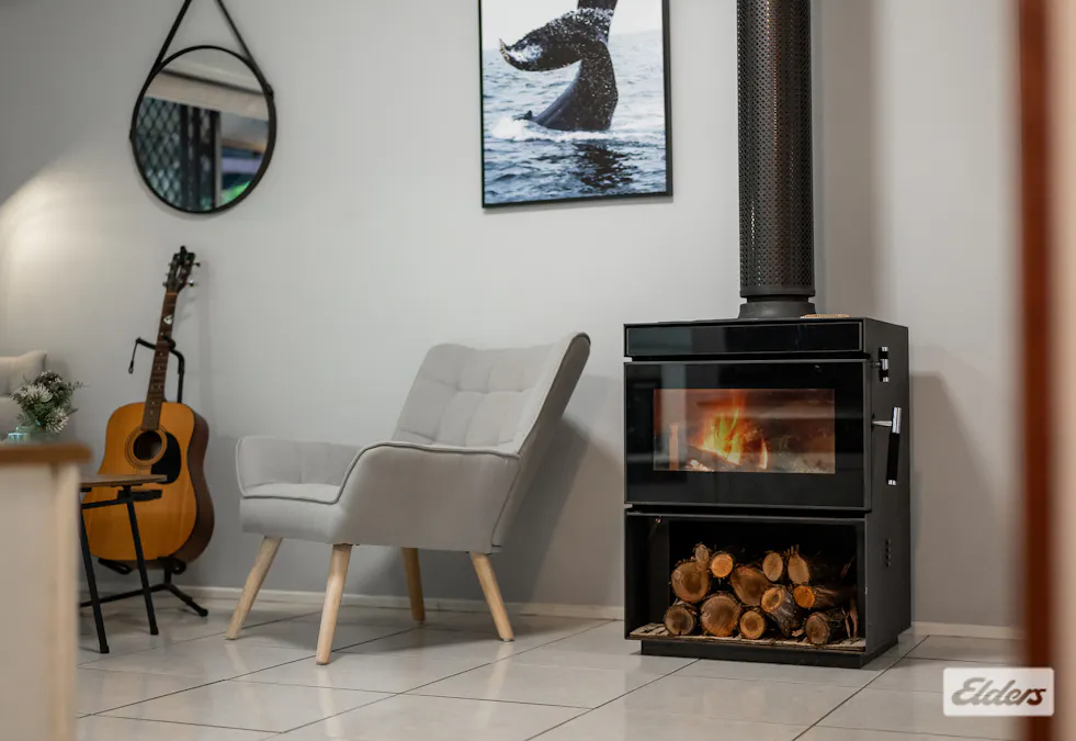 15 Clivia Crescent, Daisy Hill, QLD, 4127 - Image 7